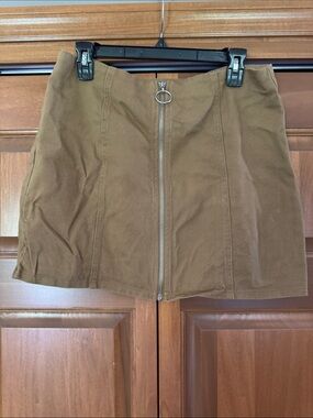 Chloe & Katie Tan Front-Zip Mini Skirt